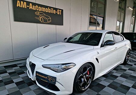 Alfa Romeo Giulia Quadrifoglio V6 510 PS*Carbon Paket*HR/KR