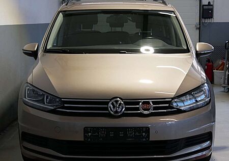 VW Touran Volkswagen Comfortline BMT/Start-Stopp DSG 1.Hand