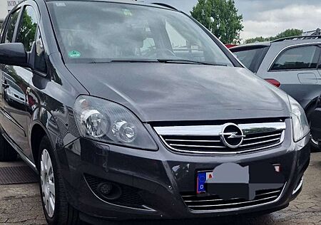 Opel Zafira 1.6 CNG Turbo Design Edition.Benzin und gaz