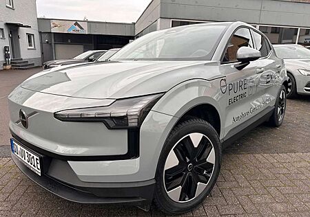 Volvo EX30 RWD Ext. Range Core Lenkrad+Sitzheiz.,BLIS