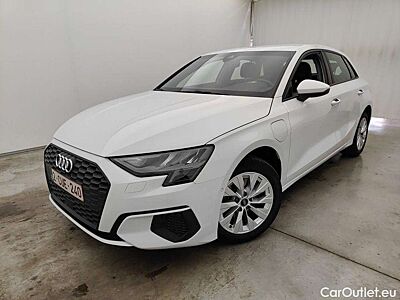 Audi A3 Sportback 1.4 40 TFSI e Attraction 5d