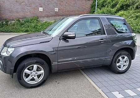 Suzuki Grand Vitara 2.4 Comfort