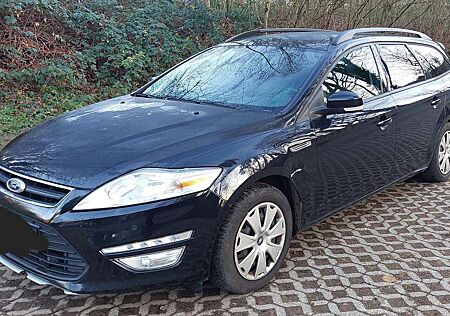 Ford Mondeo Turnier 1.6 EcoBoost Start-Stopp Champions Edition