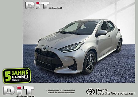 Toyota Yaris 1.5 D Team Deutschland LM LED KeyLess KAM