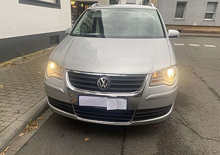 VW Touran Volkswagen 2.0 TDI 103kW DPF (2007-2010)