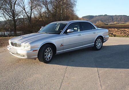 Jaguar XJ6 3.0