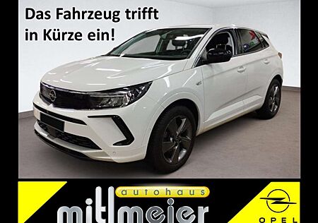 Opel Grandland 1.2T Elegance Alcantara Kamera SHZ DAB