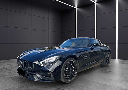 Mercedes-Benz AMG GT Coupe Panorama SportAuspuff Night Kamera