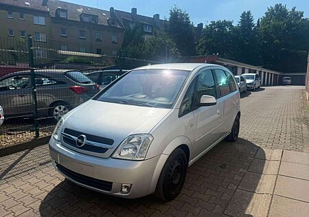 Opel Meriva 1.8 Cosmo-tüv neu