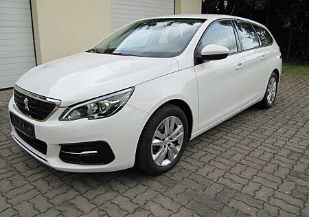 Peugeot 308 SW BlueHDi 130 Navi Sitzheiz. Winterräder