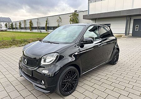 Smart ForFour Brabus Xclusive 109PS,All Black,Pano,JBL