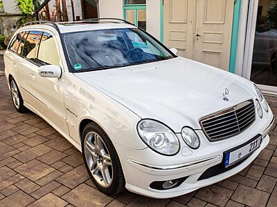 Mercedes-Benz E 55 AMG E 55 AMG T Sammler Holz Dynamic Seats