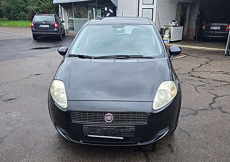 Fiat Grande Punto 5-Türer 1.4 8V Active