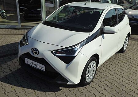 Toyota Aygo x-play