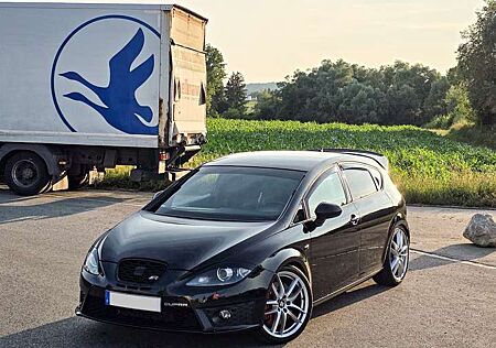 Seat Leon Cupra R 2.0 T FSI LIEBHABER RARITÄT SCHECKHEFT
