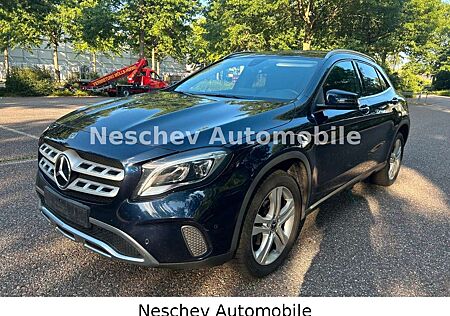 Mercedes-Benz GLA 220 d 4Matic 7G-tr Urban /Comand/LED/TotW/18