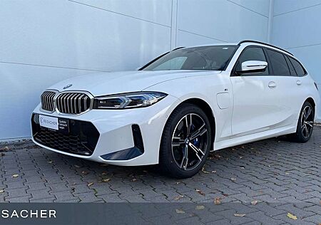 BMW 330 e Tou M Sport,Pano,AHK,HuD,360°