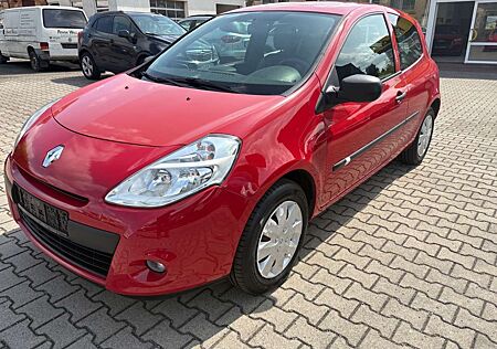 Renault Clio III Expression // WENIG KM //