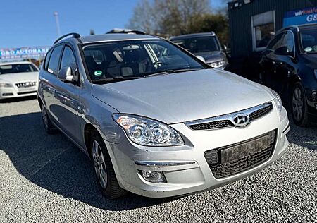 Hyundai i30 Classic*Klima*Tüv 08/2025*Euro 4*Ahk*