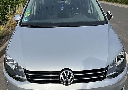 VW Sharan Volkswagen 2.0 TDI DSG BlueMotion Technology Highline