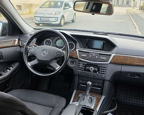 Mercedes-Benz E 250 CDI DPF BlueEFFICIENCY Automatik Avantgarde