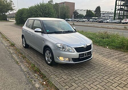 Skoda Fabia Fresh-Klima-ESP-AUX-VEU5-SHZ-PDC