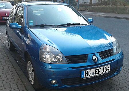 Renault Clio B