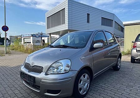 Toyota Yaris 1.0 Sol TÜV NEU KLIMA ELEKTRISCHE FENSTER