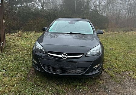 Opel Astra 1.4 Turbo - VB
