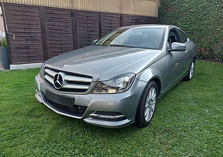 Mercedes-Benz C 180 (BlueEFFICIENCY) 7G-TRONIC original 16tkm !!!
