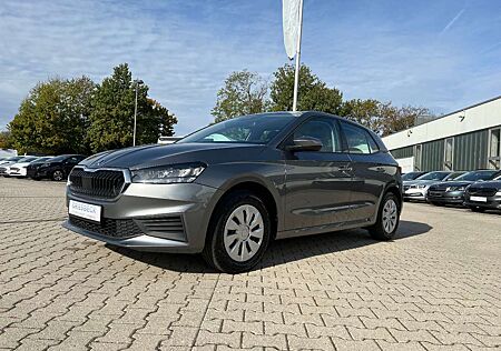 Skoda Fabia 1.0 MPI Active *LED Sitzh. Klima PDC DAB+*