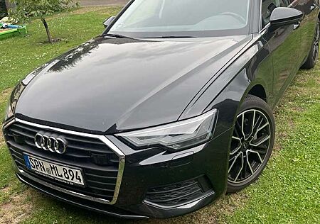 Audi A6 Avant 45 TFSI S tronic