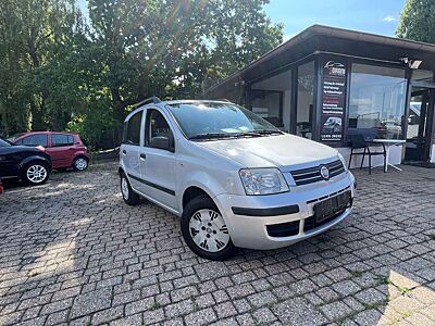 Fiat New Panda Fiat Panda 1.2 8V Dynamic*1HAND*TÜV*KLIMA*SHZ*