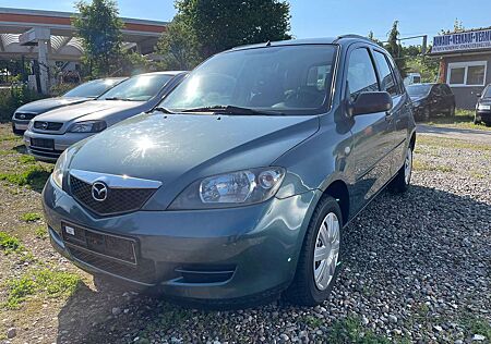 Mazda 2 Zahnriemen Neu !!! Tüv Neu !!!