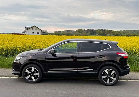 Nissan Qashqai 1.2 DIG-T ACENTA