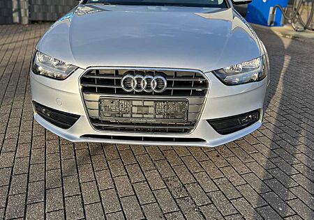 Audi A4 1.8 TFSI multitronic Attraction