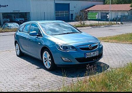 Opel Astra 1.4 Turbo Sport