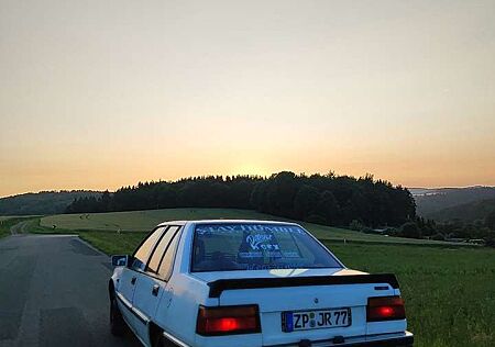 Mitsubishi Lancer 1.5 GLX