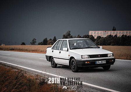 Mitsubishi Lancer 1.5 GLX