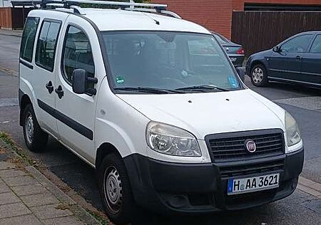 Fiat Doblo Cargo JTD DPF 223.568.2 SX