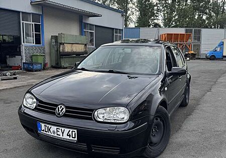 VW Golf Volkswagen 1.4 Champ