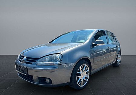 VW Golf Volkswagen 5 V *2.0 TDI*limo* NAVI*AHK*