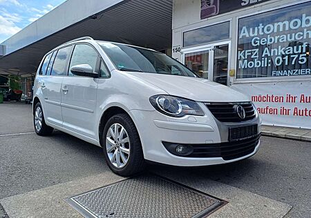 VW Touran Volkswagen Freestyle
