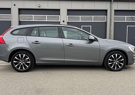 Volvo V60 D4 Geartronic Linje Svart