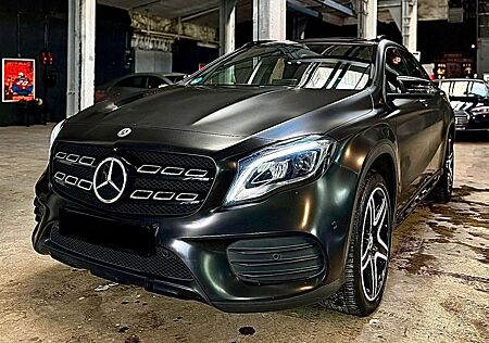 Mercedes-Benz GLA 220 d 4Matic 7G-DCTAMG Line