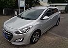 Hyundai i30 cw blue Trend