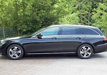 Mercedes-Benz E 220 d 4Matic T 9G-TRONIC W213 Modell