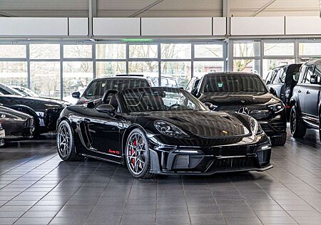 Porsche Boxster 718 Spyder RS Weissach Carbon Chrono