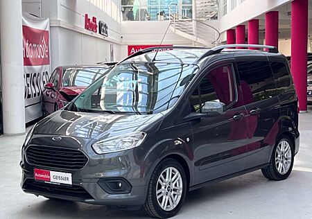 Ford Tourneo Courier Titanium Navi+Kamera