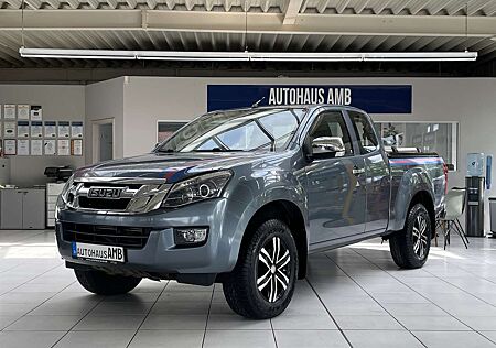 Isuzu D-Max 2.5 TD Aut. Space Cab LS 4WD PDC GRA